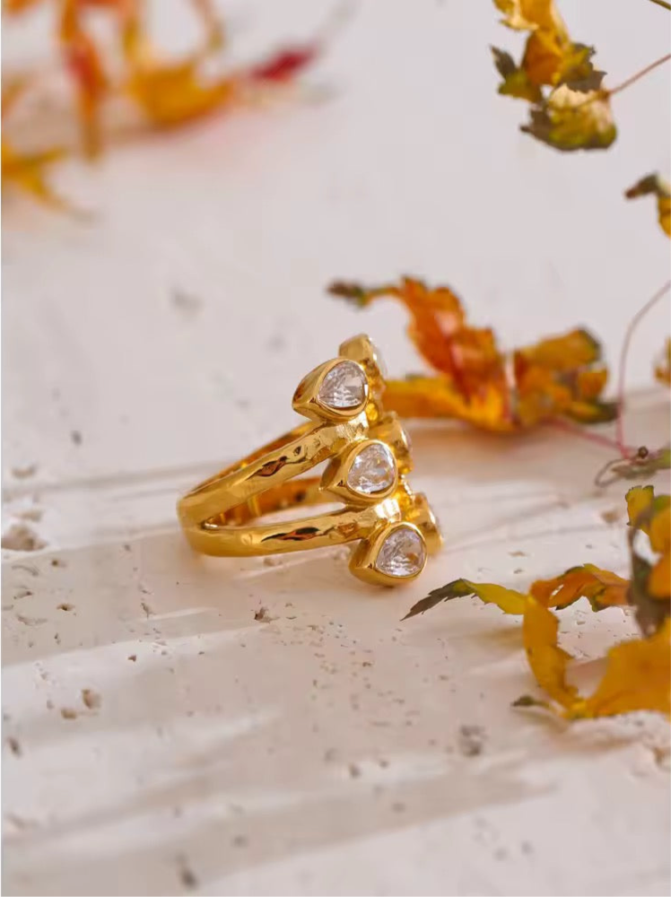 Bague ajustable cubique brillant plaqué or 18k