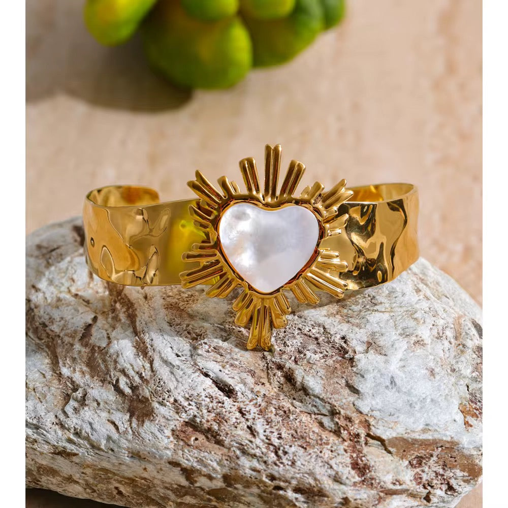Bracelet Manchette Femme Plaqué Or 18K – Cœur Nacré