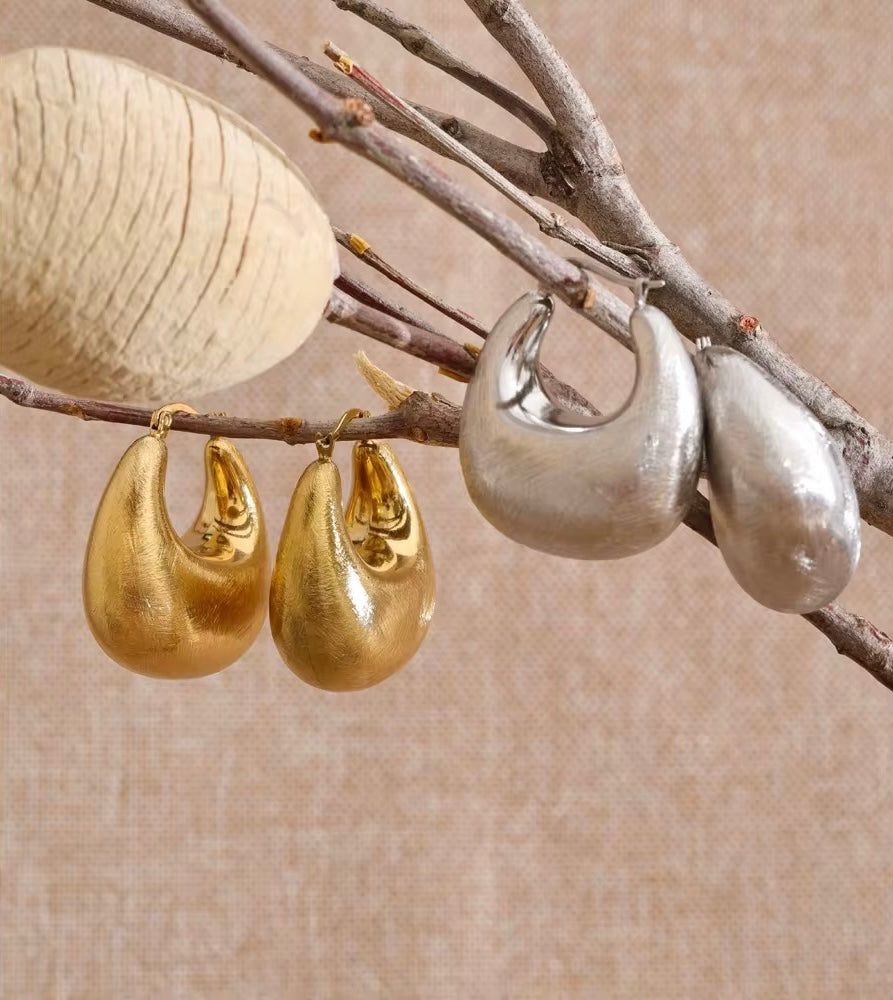 Boucles d’oreilles Lena plaqué or minimaliste