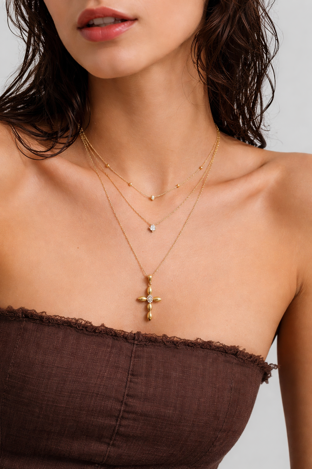 Collier chaînes croix religieuse minimaliste tendance plaqué or
